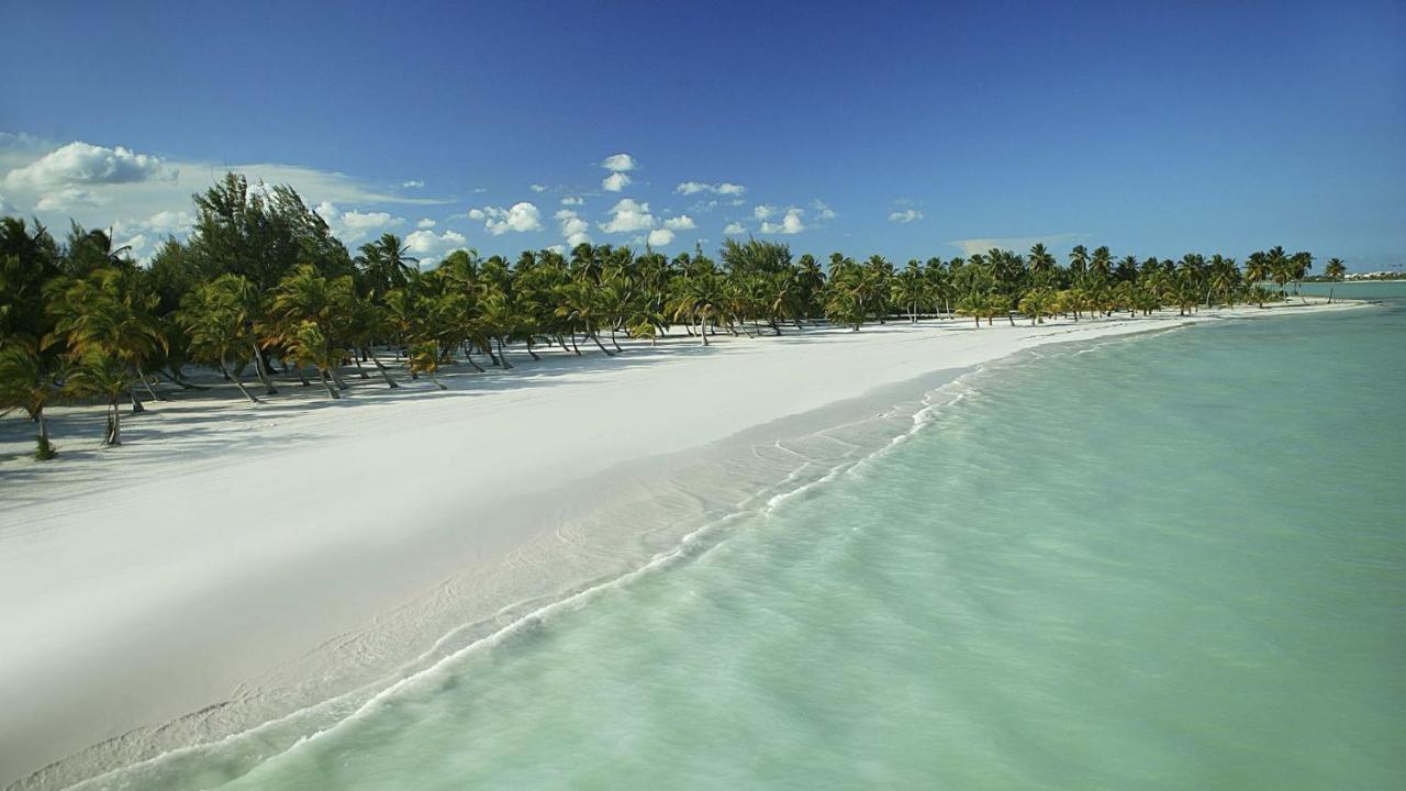 Corales Punta Cana Bagian luar foto