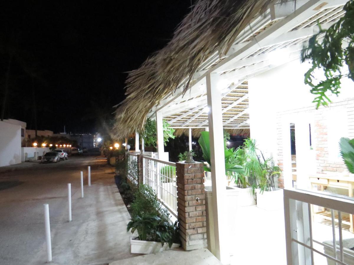 Corales Punta Cana Bagian luar foto