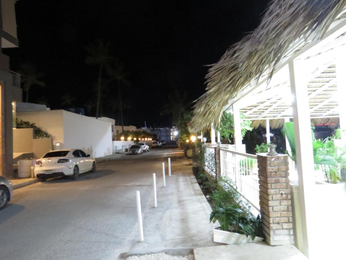 Corales Punta Cana Bagian luar foto