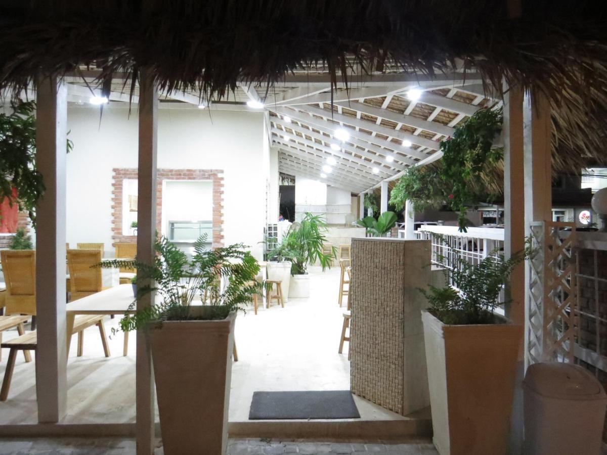Corales Punta Cana Bagian luar foto